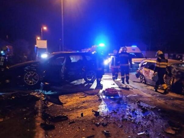 U sudaru dva Golfa kod Zenice poginula jedna osoba