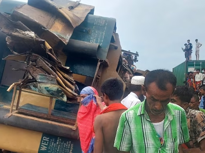 U sudaru vozova u Bangladešu osmero poginulih