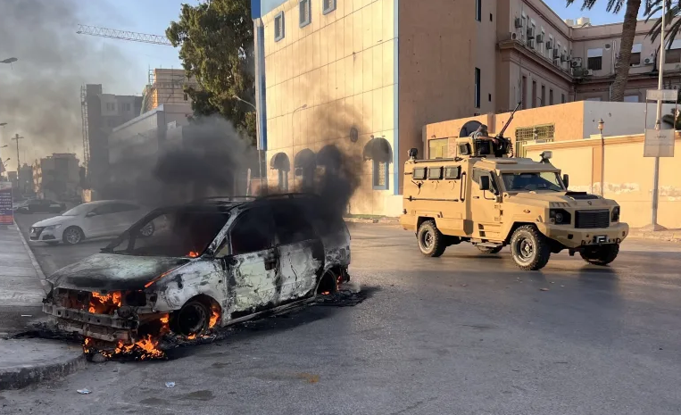 U sukobima u Tripoliju poginule najmanje 23 osobe