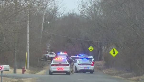 U sukobu s policijom smrtno stradalo dvoje 17-godišnjaka u Oklahomi