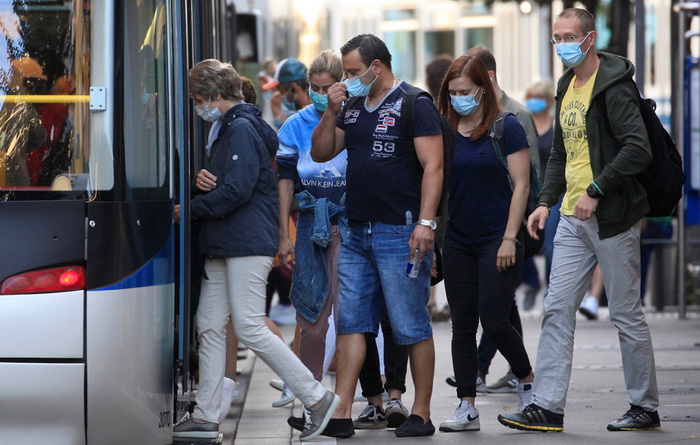 U Švicarskoj 10.073 novozaraženih koronavirusom