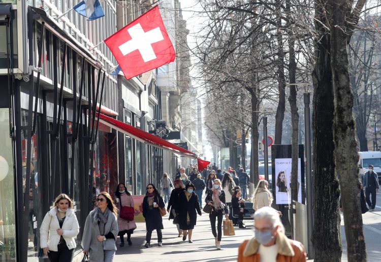 U Švicarskoj otkriven prvi slučaj indijskog soja covida
