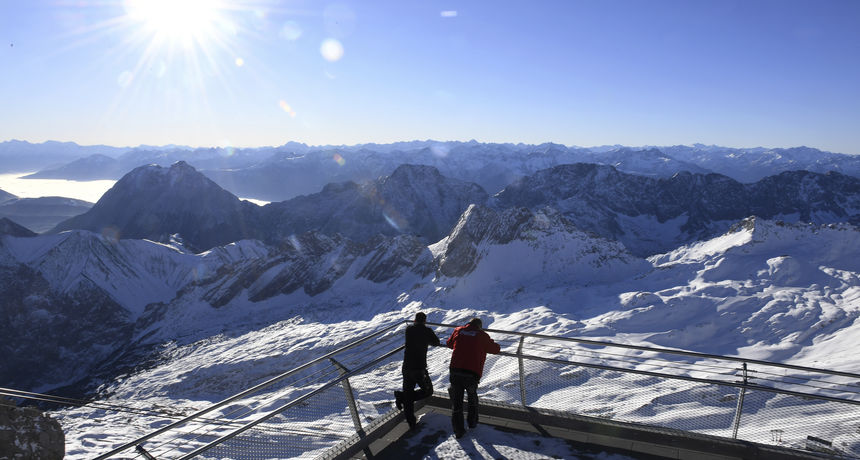 U Švicarskoj uz ograničenja skijanje za Božić, Italijani zatvoreni