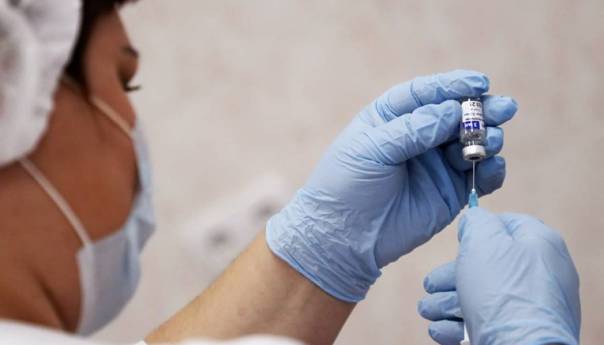 U svijetu iskorišteno 500 miliona doza vakcina protiv covida