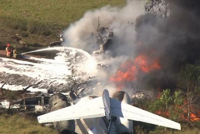 U Teksasu se srušio avion, svi putnici preživjeli
