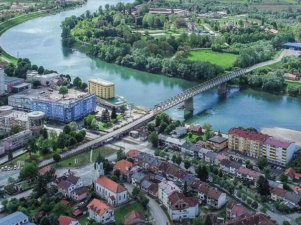 U teškoj nesreći kod Bos. Gradiške poginuo muškarac