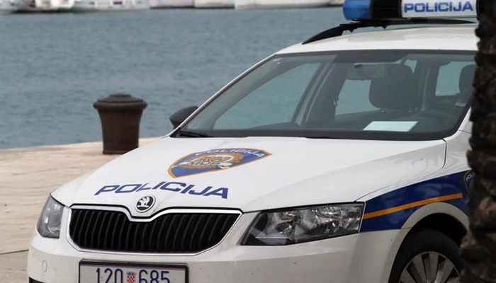 U teškoj saobraćajnoj nesreći na Korčuli poginula tri mladića