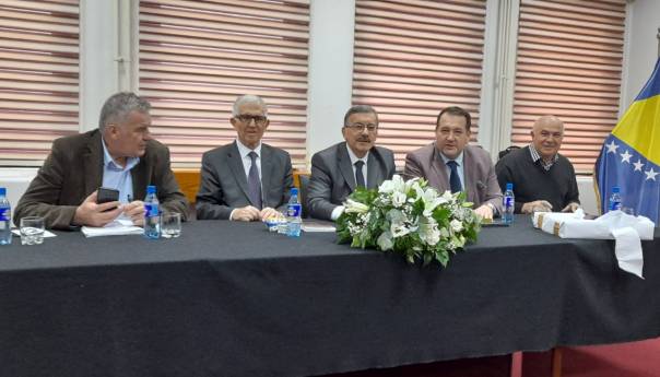 U Tešnju prezentirani Principi za izmjene Ustava BiH