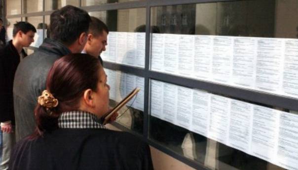 U TK na evidenciji nezaposlenih 14 doktora nauka i 306 magistara nauka