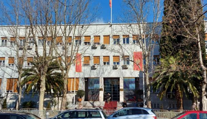 U toku je predizborna šutnja uoči vanrednih parlamentarnih izbora