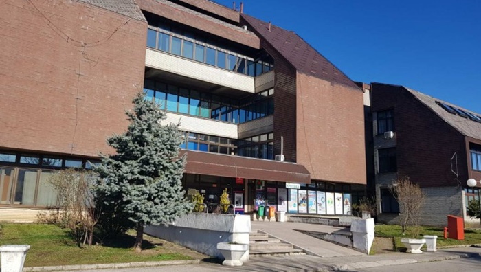 U toku policijski pretresi svih domova zdravlja i ZZO USK