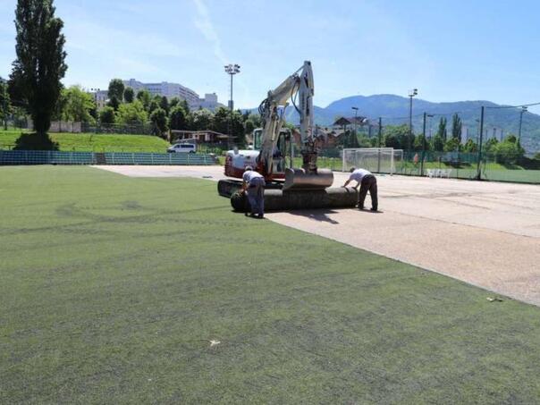U toku zamjena umjetne trave na pomoćnom terenu Koševa