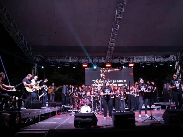 U Tomislavgradu održan veliki humanitarni koncert za djecu s poteškoćama u razvoju