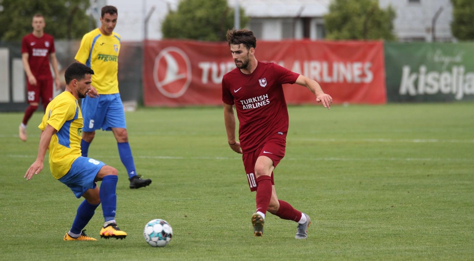 U Trebinju i Lukavcu danas se igraju dvije zaostale utakmice šesnaestine finala