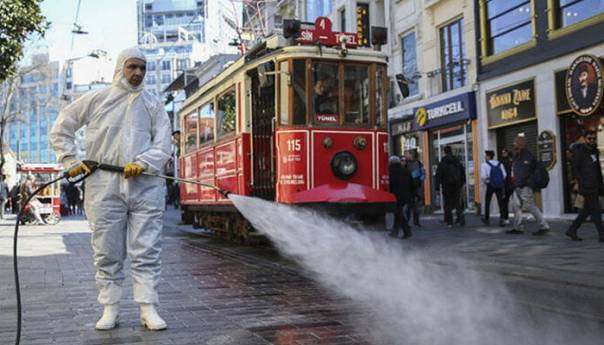U Turskoj 93 osobe preminule u 24 sata