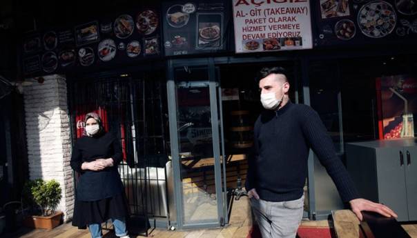 U Turskoj danas umrlo 79 osoba, najviše do sad