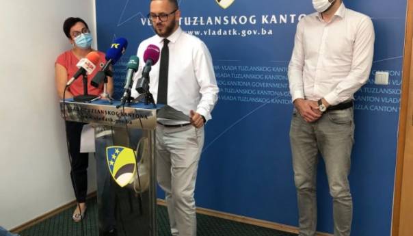 U Tuzlanskom kantonu postoji problem odustajanja od vakcinisanja