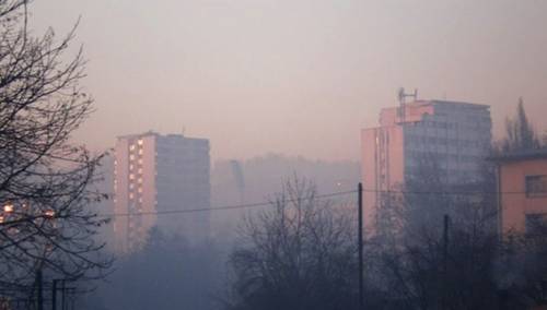 U Tuzli i jutros prekomjerne vrijednosti štetnih čestica u zraku
