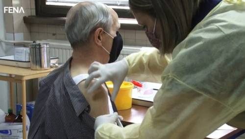 U Tuzli vakcinisano oko 1.600 građana starijih od 65 godina