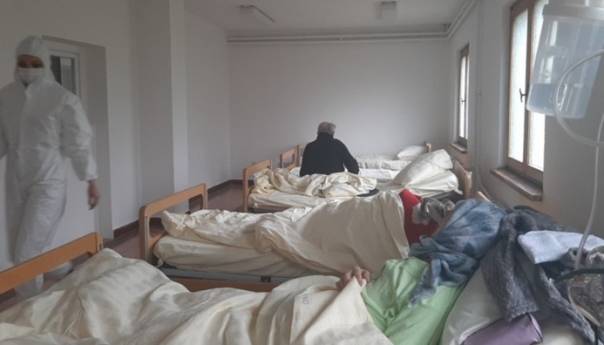 U vanbolnički izolatorij Đački dom u Goraždu smješteni prvi pacijenti