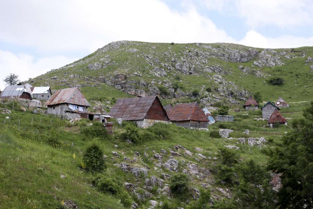 U većem dijelu BiH danas slaba kiša, na Bjelašnici -2 stepena