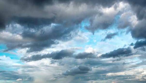 U većem dijelu BiH mala do umjerena naoblaka, na sjeverozapadu registrovana kiša