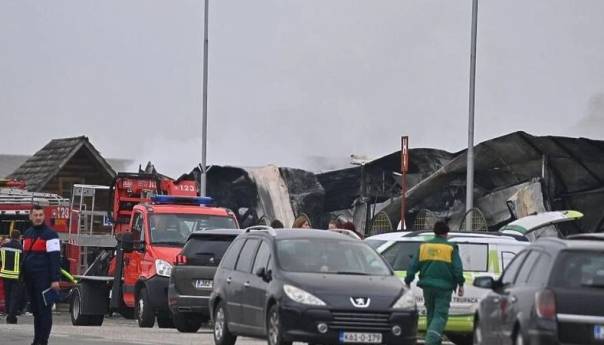 U velikom požaru u Bijelini izgorjele četiri proizvodne hale