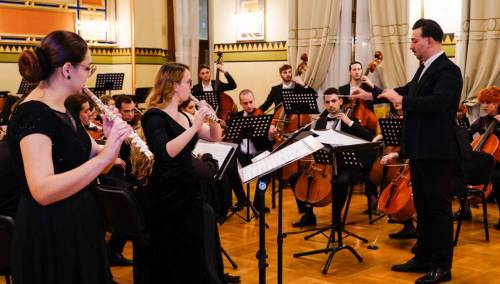 U Vijećnici održan koncert Orkestra Muzičke akademije UNSA