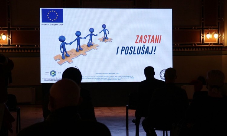 U Vijećnici premijerno prikazan dokumentarni film "Zastani i poslušaj"