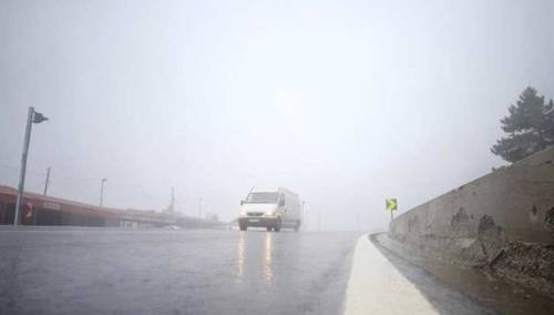 U višim predjelima Bosne kolovoz mokar i mjestimično klizav