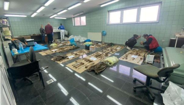 U Visokom identificirano devet žrtava ekshumiranih iz masovne grobnice u Kalinoviku