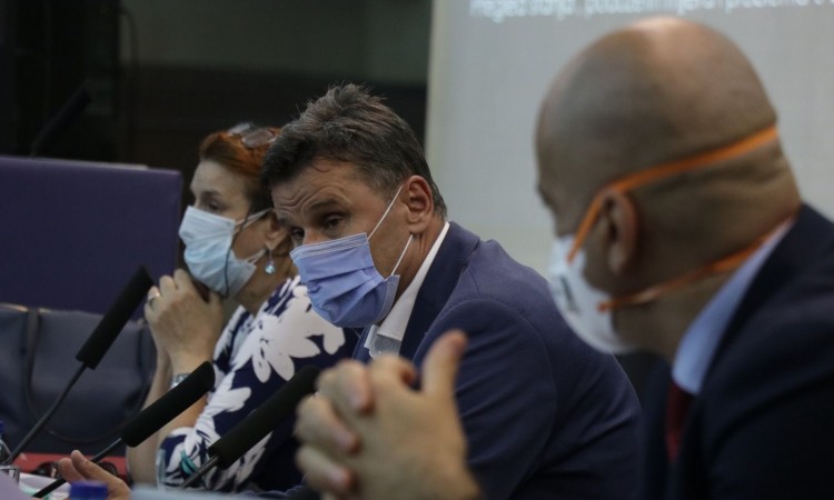 U Vladi FBiH sutra sastanak o ponudama za nabavku vakcina