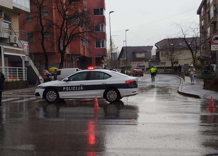 U vozilu u centru Srebrenika pronađen mrtav policajac