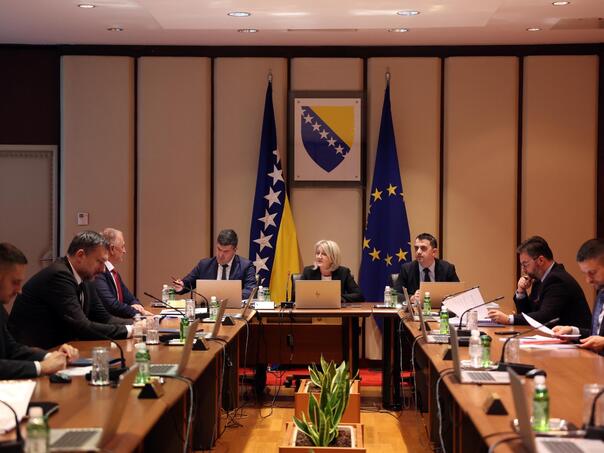 U zadnjem momentu usvojena lista reformi, dvije milijarde KM za BIH