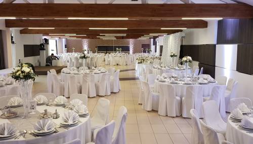 U Zagrebu simulacija večere u restoranu, a u subotu pilot-svadba