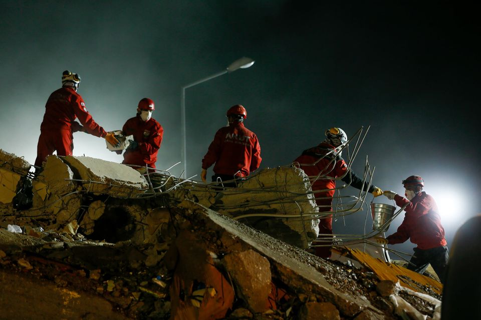 U zemljotresu u Izmiru poginula 91 osoba