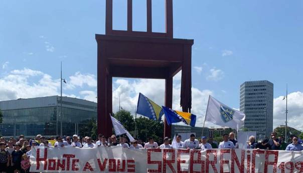 U Ženevi obilježena godišnjica genocida u Srebrenici