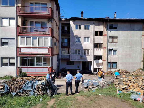 U zgradi u Vlasenici izgorjelo šest stanova