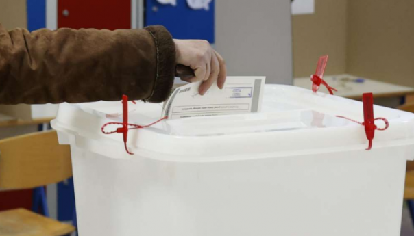 U Živinicama do 11.00 sati na izbore izašlo 8,99 posto birača