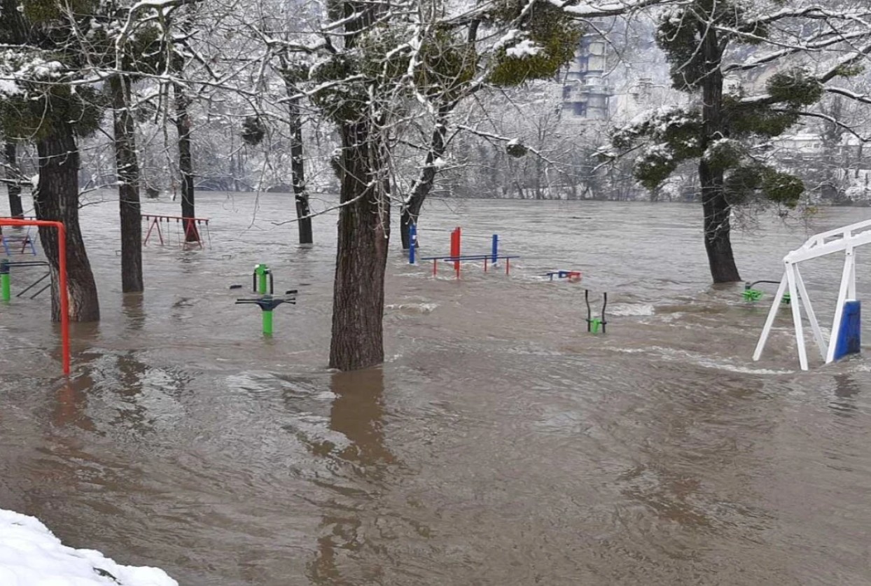 U Zvorniku proglašena vanredna situacija