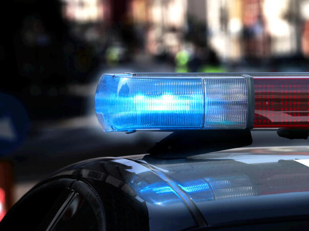 Ubijen advokat u oružanom napadu ispred tržnog centra u Skoplju