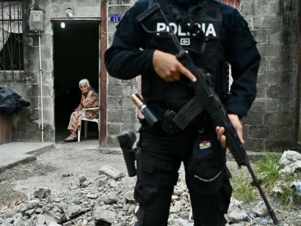 Ubijeno 12 ljudi na borbama pijetlova u Ekvadoru