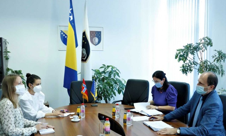 Ublažavanje posljedica pandemije primarni cilj Vlade KS