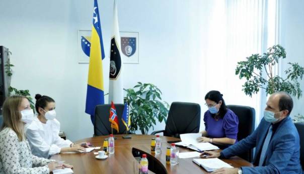 Ublažavanje posljedica pandemije primarni cilj Vlade KS