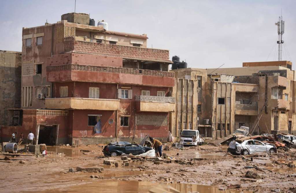 Ubrzani globalni napori za pomoć Libiji, skoro 4000 mrtvih