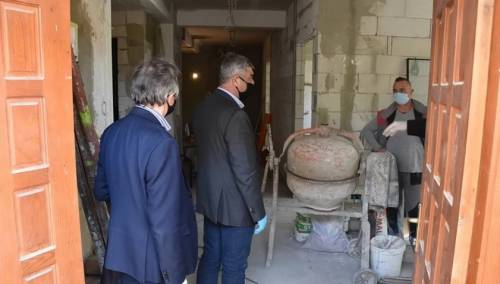 Ubrzani radovi na opremanju izolatorija u Nahorevskoj ulici u Sarajevu