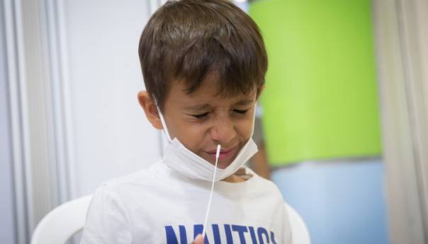 Učenici će se prije odlaska u školu ponedjeljkom morati testirati