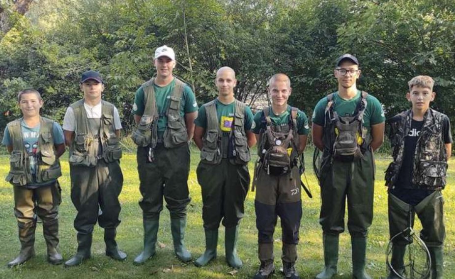 Učenici fly fishing škole postali reprezentativci BiH na juniorskom prvenstvu u mušičarenju