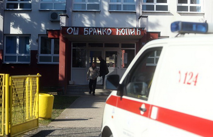 Učenici i nastavnici OŠ "Branko Ćopić" nemaju virus korona