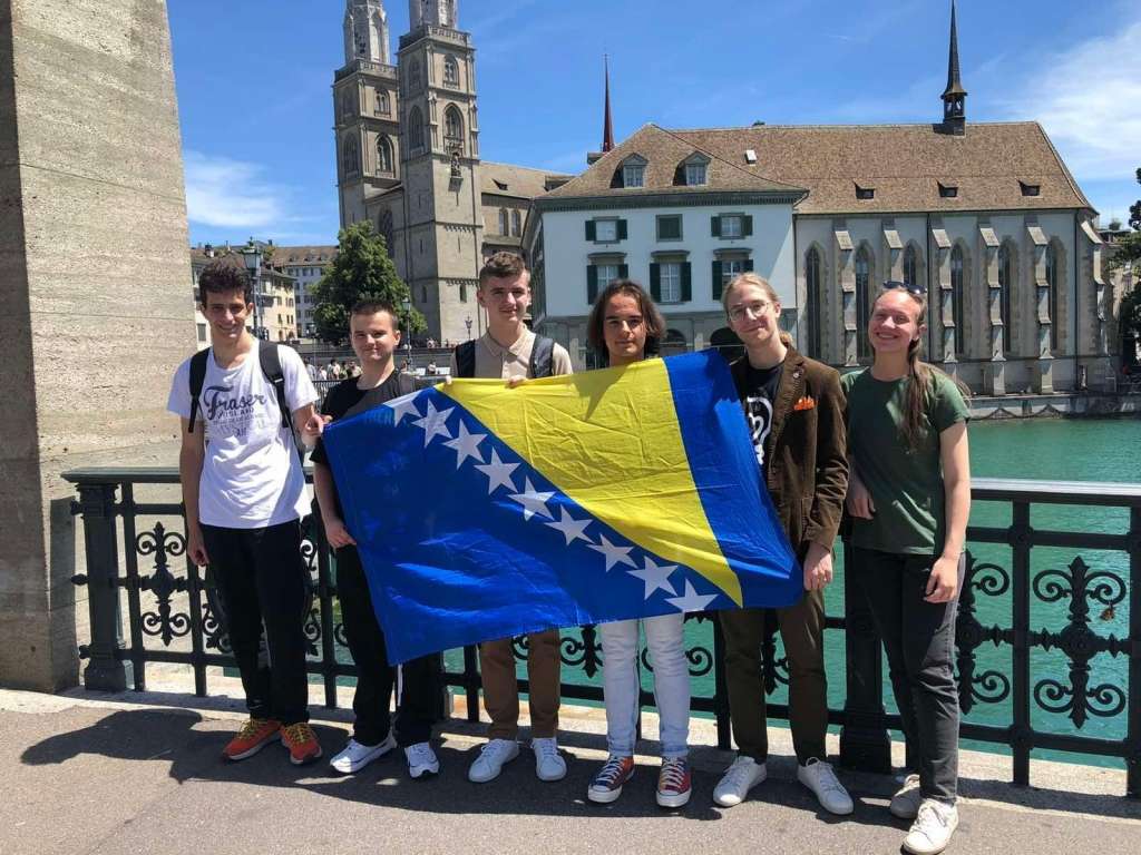 Učenici iz BiH ostvarili historijski uspjeh na Međunarodnoj matematičkoj olimpijadi